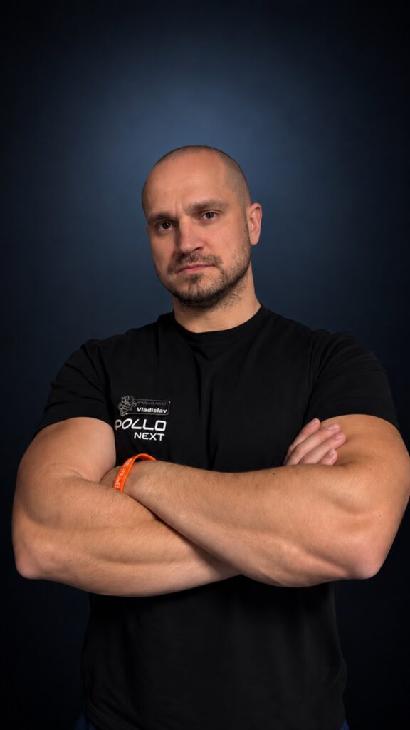Владислав Бондаренко